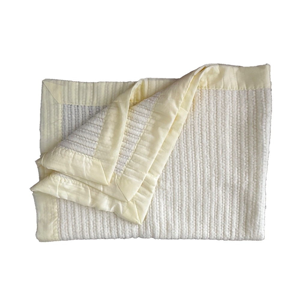 Vintage Yellow Waffle Weave Knit Baby Blanket Thermal Nylon Trim Acrylic Unisex